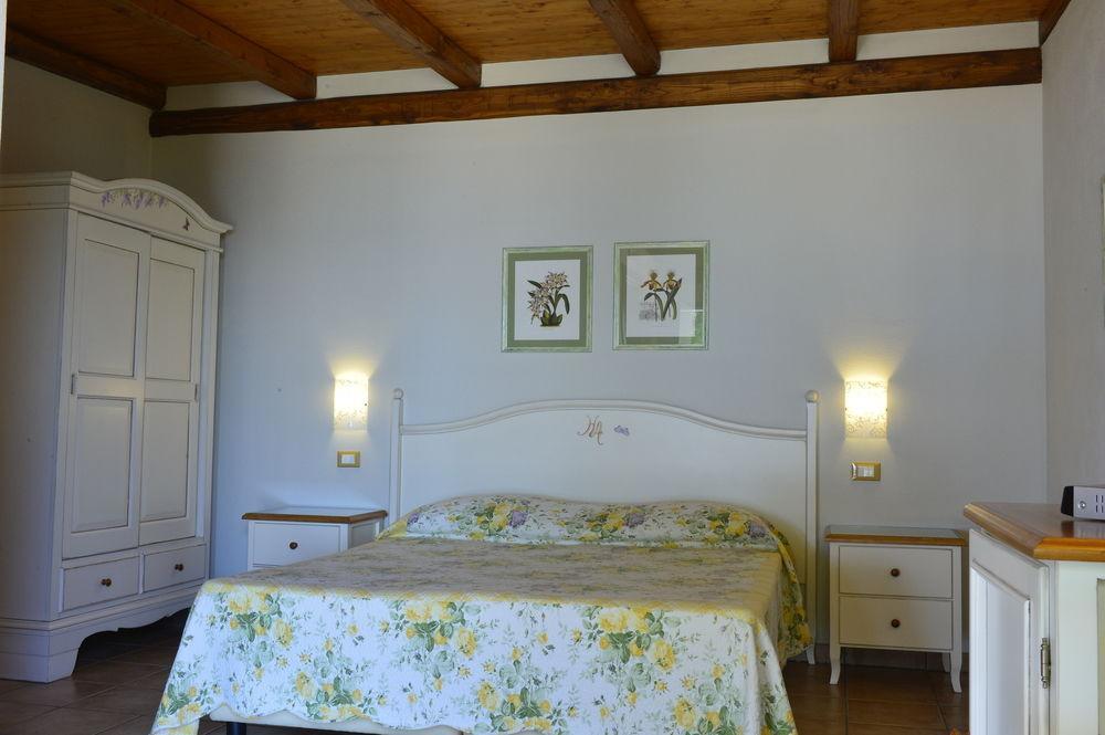 Hotel Acquasanta Terracina Kültér fotó