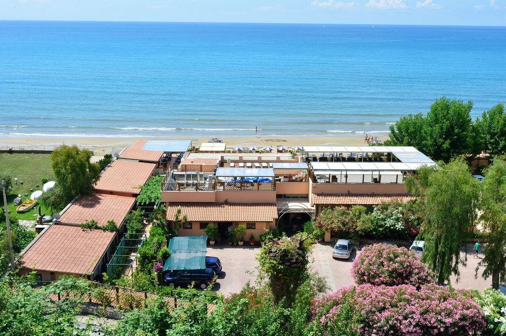 Hotel Acquasanta Terracina Kültér fotó