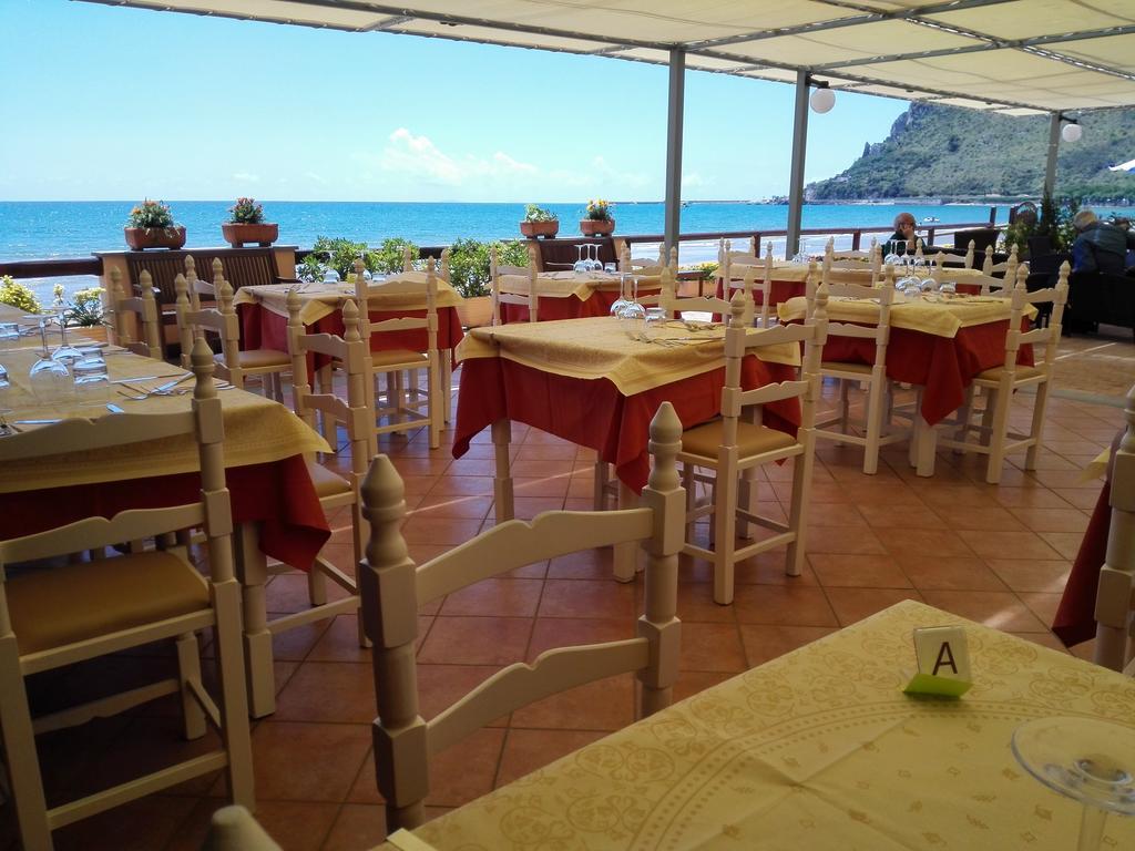 Hotel Acquasanta Terracina Kültér fotó
