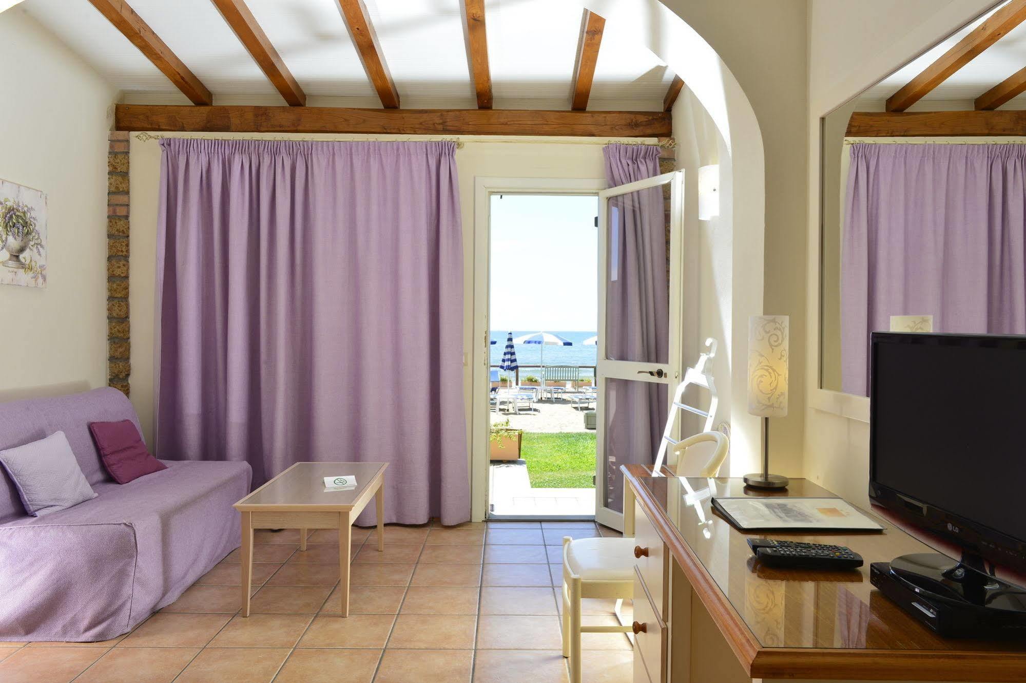 Hotel Acquasanta Terracina Kültér fotó
