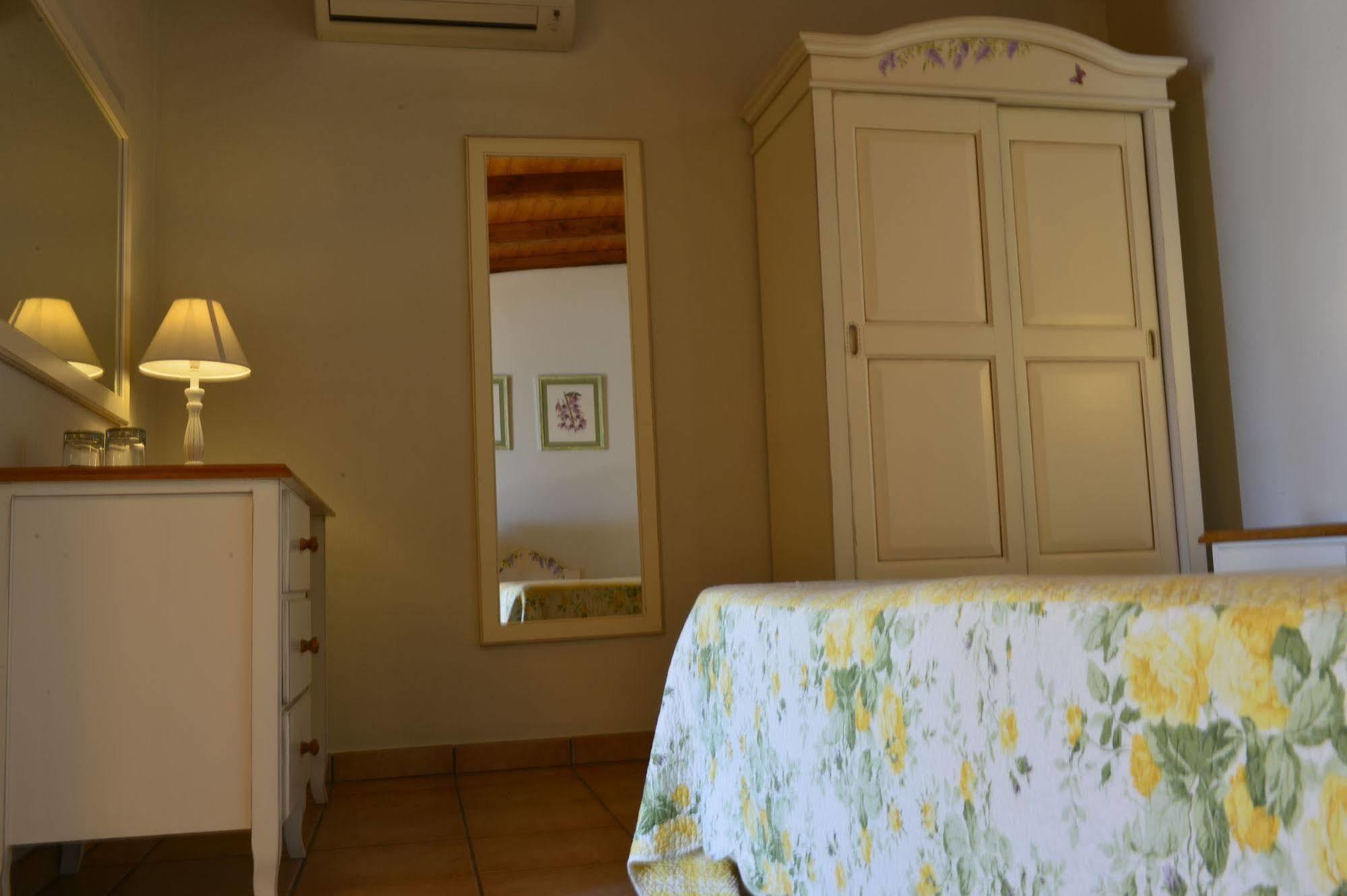 Hotel Acquasanta Terracina Kültér fotó